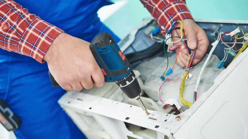 Urla Hotpoint servisi orijinal yedek parça kullanımı